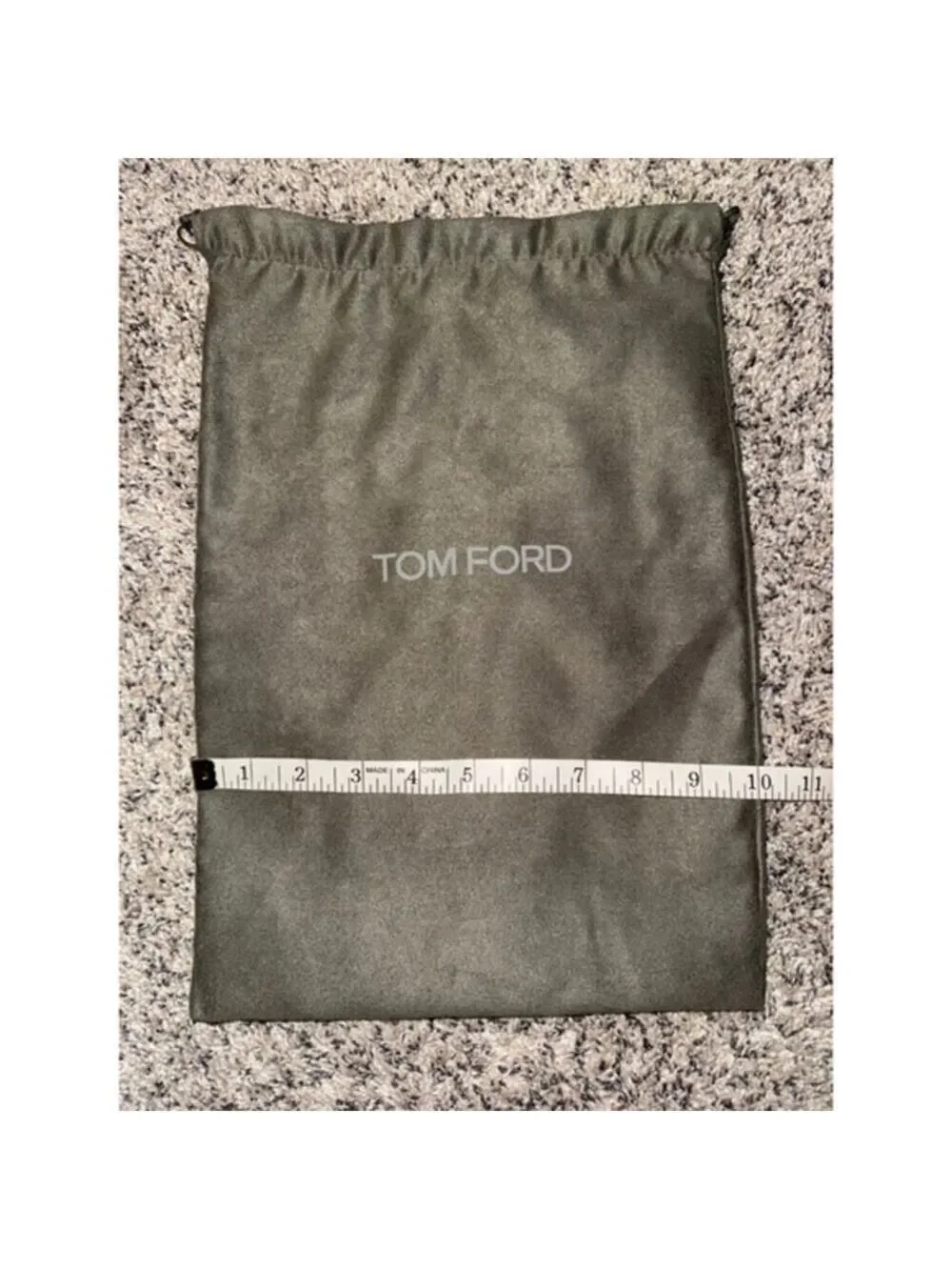 TOM FORD authentic tom